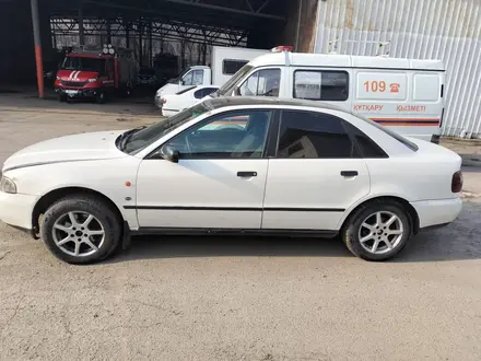 Audi A4 1995 года за 1 450 000 тг. в Алматы – фото 2