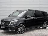 Mercedes-Benz V 300 2023 года за 59 500 000 тг. в Астана