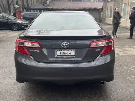 Toyota Camry 2013 года за 9 000 000 тг. в Алматы – фото 10