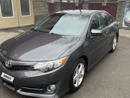 Toyota Camry 2013 года за 9 000 000 тг. в Алматы – фото 21