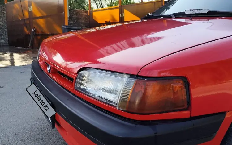 Mazda 323 1991 годаүшін1 190 000 тг. в Алматы