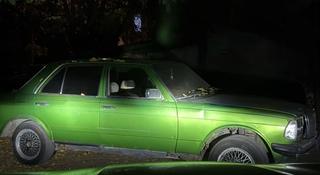 Mercedes-Benz E 230 1984 года за 250 000 тг. в Алматы