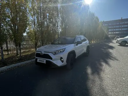 Toyota RAV4 2022 года за 16 500 000 тг. в Актобе – фото 9