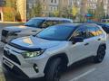 Toyota RAV4 2022 годаүшін16 500 000 тг. в Актобе – фото 4