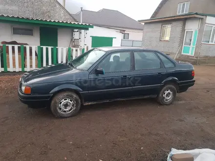 Volkswagen Passat 1991 года за 1 000 000 тг. в Астана – фото 2