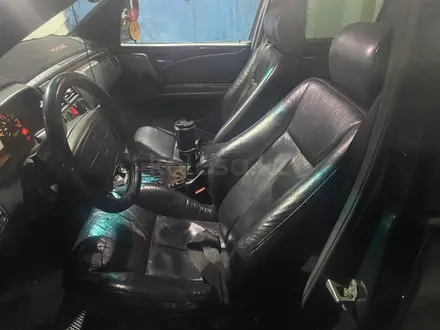 Mercedes-Benz E 280 1997 года за 2 700 000 тг. в Алматы – фото 4