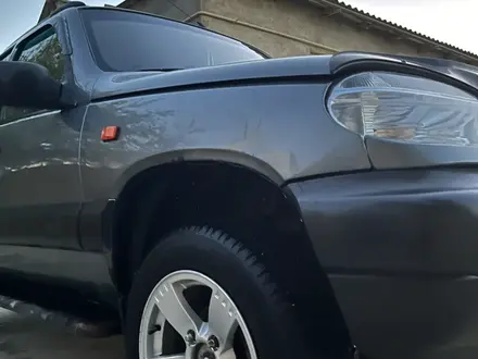 Chevrolet Niva 2008 года за 1 600 000 тг. в Бейнеу – фото 7