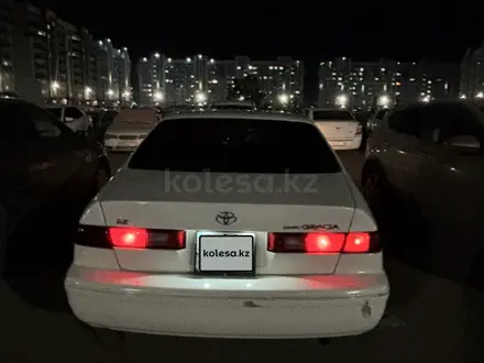 Toyota Camry Gracia 1997 года за 2 200 000 тг. в Семей – фото 15