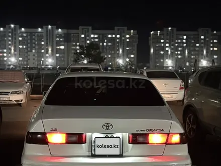 Toyota Camry Gracia 1997 года за 2 200 000 тг. в Семей – фото 14