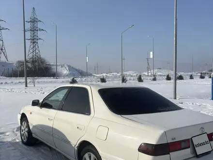 Toyota Camry Gracia 1997 года за 2 200 000 тг. в Семей – фото 36