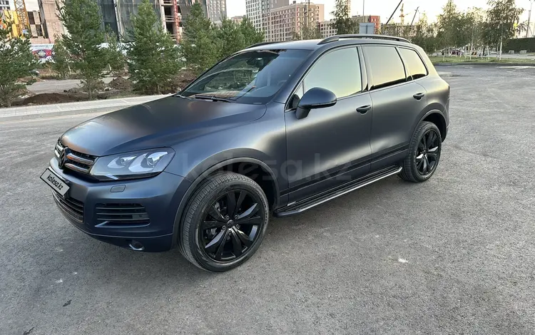 Volkswagen Touareg 2012 года за 15 100 000 тг. в Астана