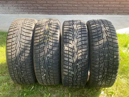 Hankook WiNter i* cept X RW10 235/55 R18 за 210 000 тг. в Алматы – фото 5