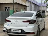 Hyundai Elantra 2020 года за 5 500 000 тг. в Шымкент – фото 3