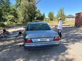 Mercedes-Benz E 320 1994 годаfor1 000 000 тг. в Алматы