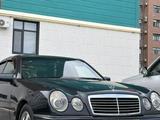 Mercedes-Benz E 280 1996 годаүшін2 800 000 тг. в Актау