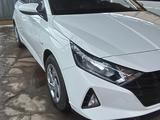 Hyundai i20 2023 года за 7 850 000 тг. в Алматы – фото 2