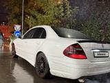 Mercedes-Benz E 220 2002 года за 4 000 000 тг. в Костанай – фото 4