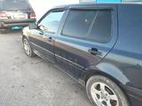 Volkswagen Golf 1993 года за 1 300 000 тг. в Тараз – фото 2