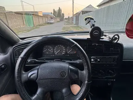 Volkswagen Passat 1995 года за 1 200 000 тг. в Тараз – фото 8