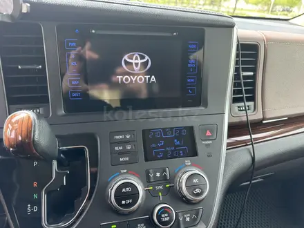 Toyota Sienna 2016 года за 14 121 428 тг. в Атырау – фото 11
