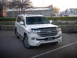 Toyota Land Cruiser 2018 годаүшін38 500 000 тг. в Алматы