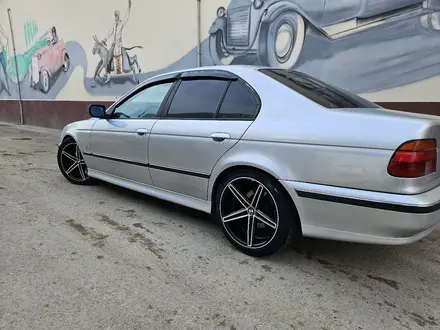 BMW 528 1998 годаүшін3 300 000 тг. в Тараз – фото 3