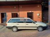 Volkswagen Passat 1991 годаfor1 850 000 тг. в Алматы – фото 2