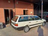 Volkswagen Passat 1991 годаfor1 850 000 тг. в Алматы – фото 3