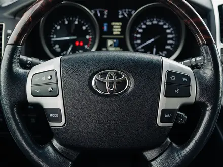Toyota Land Cruiser 2015 года за 23 990 000 тг. в Астана – фото 22