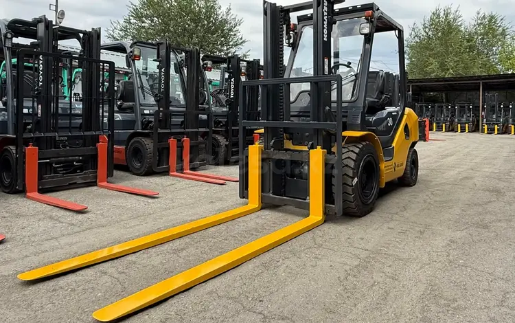Komatsu  FD30T 2015 года за 12 120 000 тг. в Алматы
