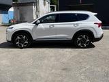 Hyundai Santa Fe 2023 года за 18 200 000 тг. в Караганда – фото 4