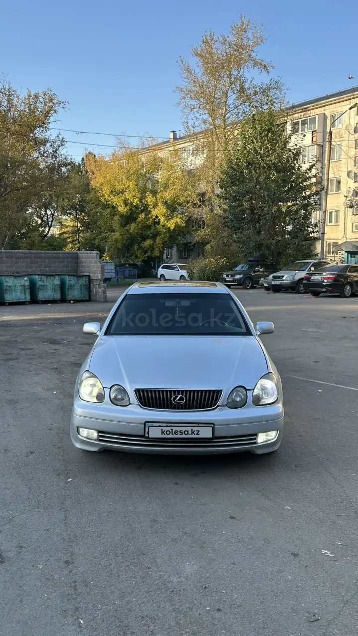 Лексус GS, 2002