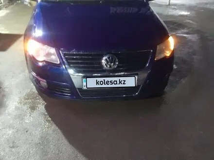 Volkswagen Passat 2008 года за 4 200 000 тг. в Алматы – фото 11