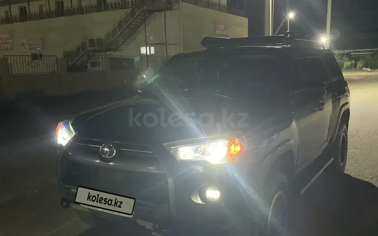 Toyota 4Runner 2022 годаfor27 000 000 тг. в Актау
