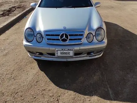 Mercedes-Benz CLK 320 1998 года за 4 000 000 тг. в Атырау – фото 5