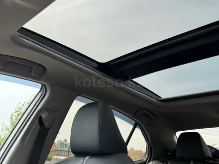 Toyota Camry 2021 года за 14 550 000 тг. в Уральск – фото 12
