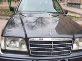 Mercedes-Benz E 280 1994 года за 2 250 000 тг. в Тараз