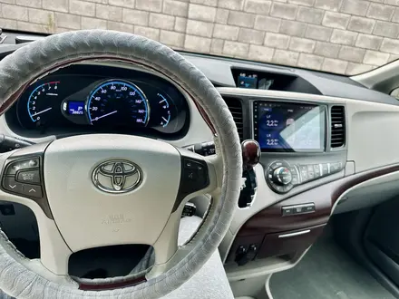 Toyota Sienna 2012 года за 14 300 000 тг. в Алматы – фото 15