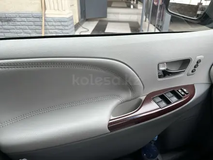 Toyota Sienna 2012 года за 14 300 000 тг. в Алматы – фото 16