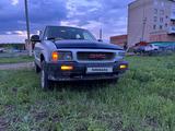 Chevrolet Blazer 1997 годаүшін2 200 000 тг. в Астана – фото 4