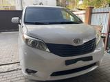 Toyota Sienna 2012 года за 12 300 000 тг. в Караганда – фото 2