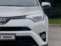 Toyota RAV4 2016 годаүшін13 500 000 тг. в Алматы