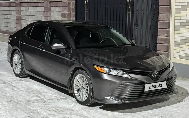 Toyota Camry 2018 года за 13 500 000 тг. в Кызылорда