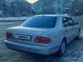 Mercedes-Benz E 230 1995 годаfor2 300 000 тг. в Алматы – фото 9