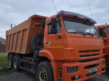 КамАЗ  6520 2016 года за 13 700 000 тг. в Атырау – фото 2