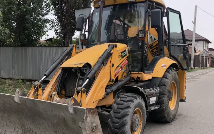 JCB  3CX 2009 года за 25 000 000 тг. в Алматы