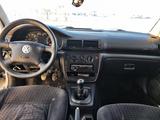 Volkswagen Passat 1998 годаfor1 950 000 тг. в Костанай – фото 5