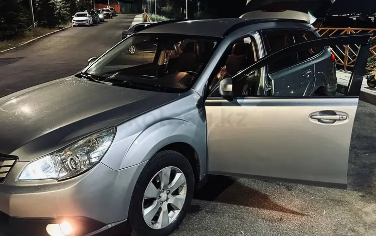 Subaru Outback 2011 года за 7 000 000 тг. в Алматы
