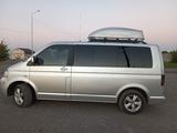 Volkswagen Multivan 2005 годаfor8 900 000 тг. в Астана – фото 3