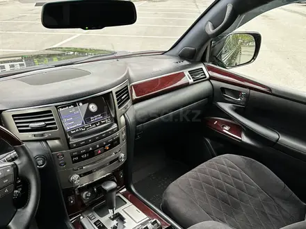 Lexus LX 570 2014 года за 21 700 000 тг. в Астана – фото 34